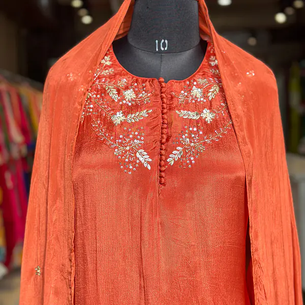 A LINE HANDWORK SUIT SET - Rani Pink - 38