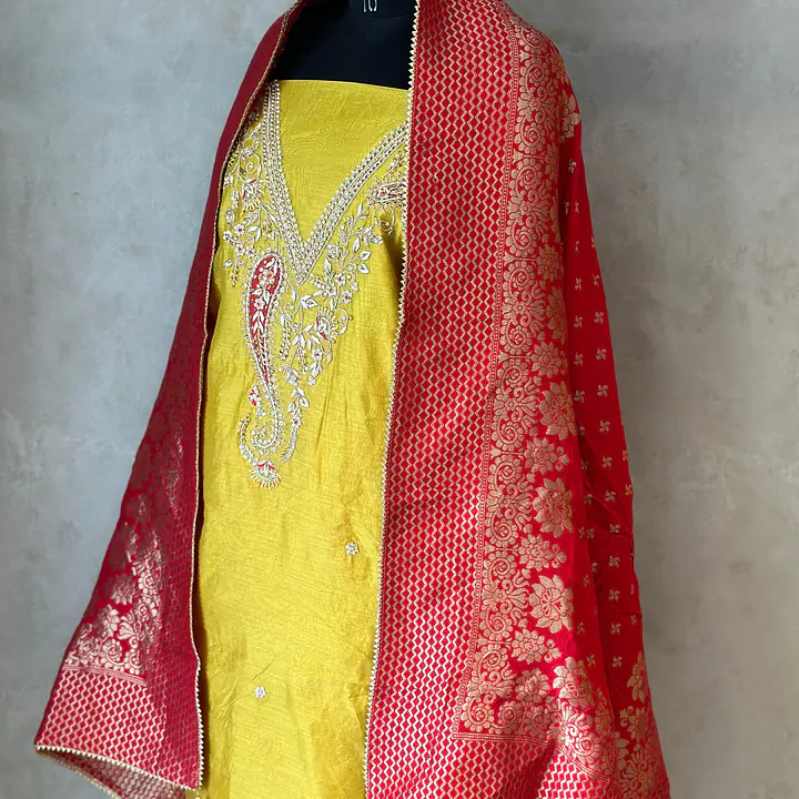PURE ORGANZA HANDWORK SUIT SET