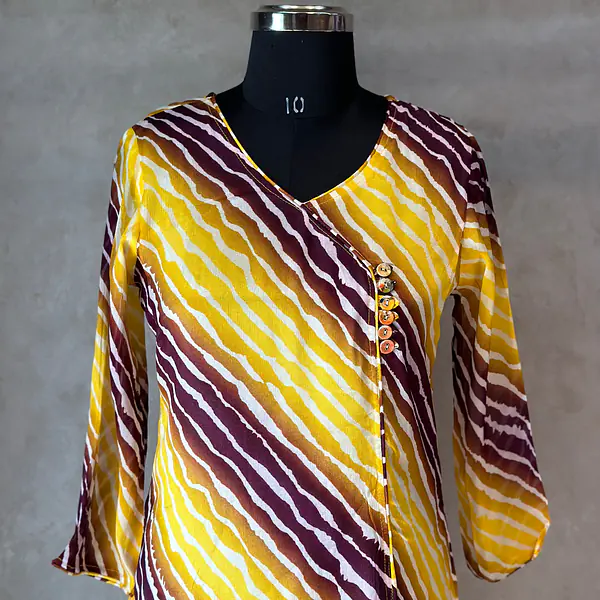 BEAUTIFUL LAHARIYA KURTI - 40