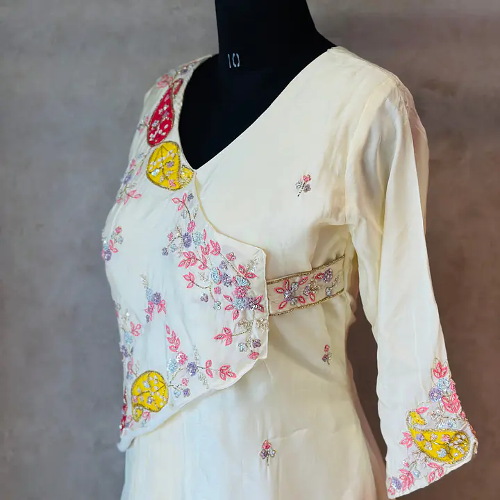 DRAPPING STYLE HANDWORK GOWN
