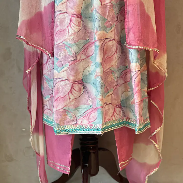 THREE PIECE ALIA CIT SUIT SET - 46