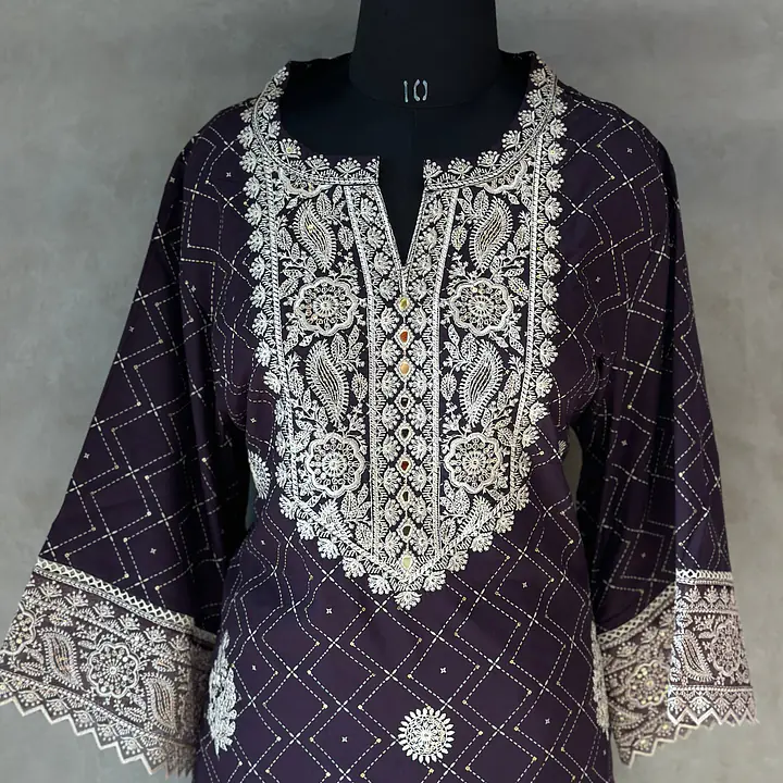 EMBROIDERED SUIT SET - 50