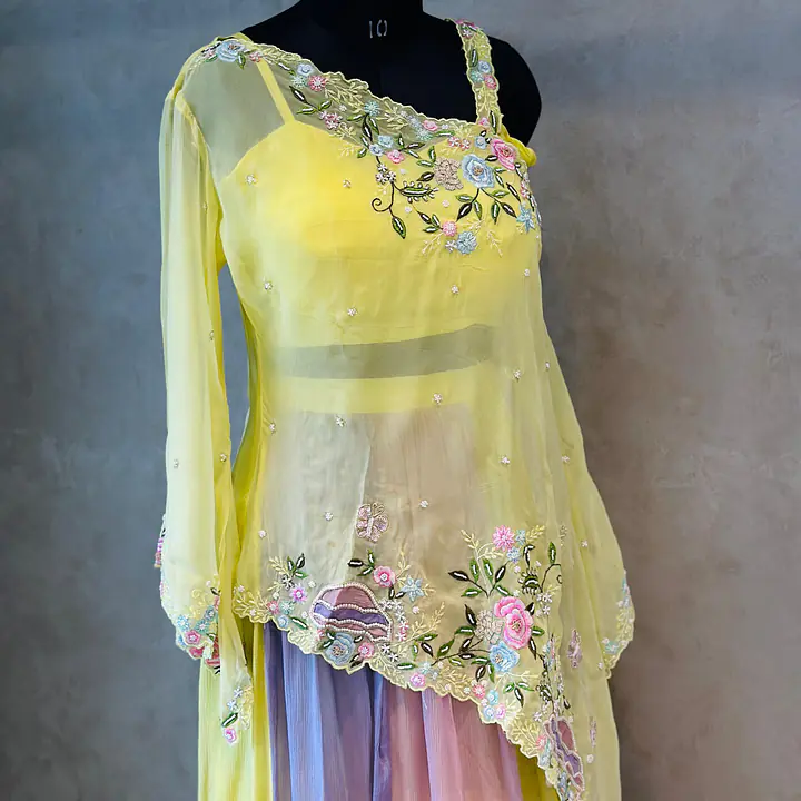 BEAUTIFUL INDO FUSION LEHNGA SET