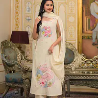 BEAUTIFUL EMBROIDERED TRENDY SUIT SET - 36