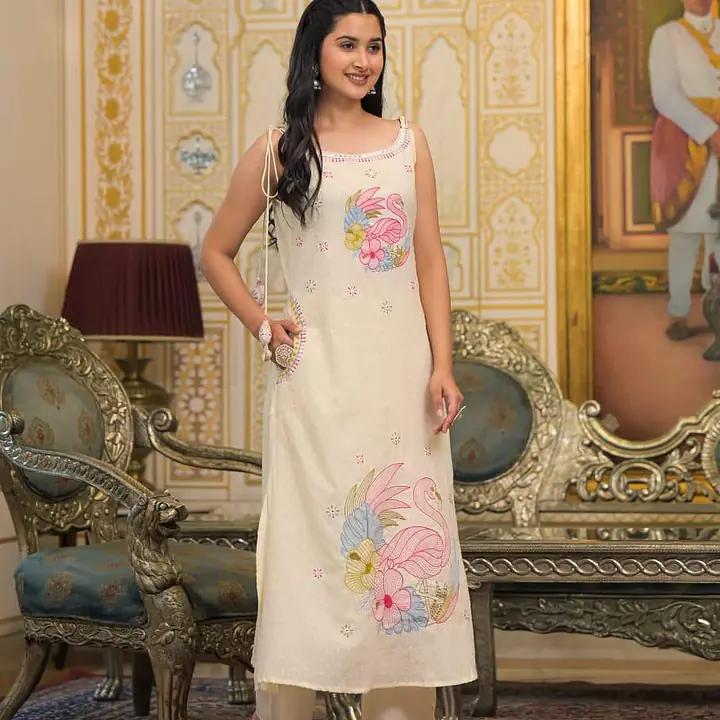 BEAUTIFUL EMBROIDERED TRENDY SUIT SET - 42