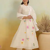 MUL CHANDERI FLOWER EMBROIDERED SUIT SET