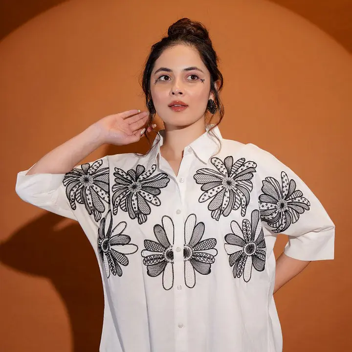 EMBROIDERED LOSE FIT SHIRT
