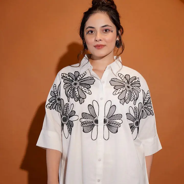 EMBROIDERED LOSE FIT SHIRT