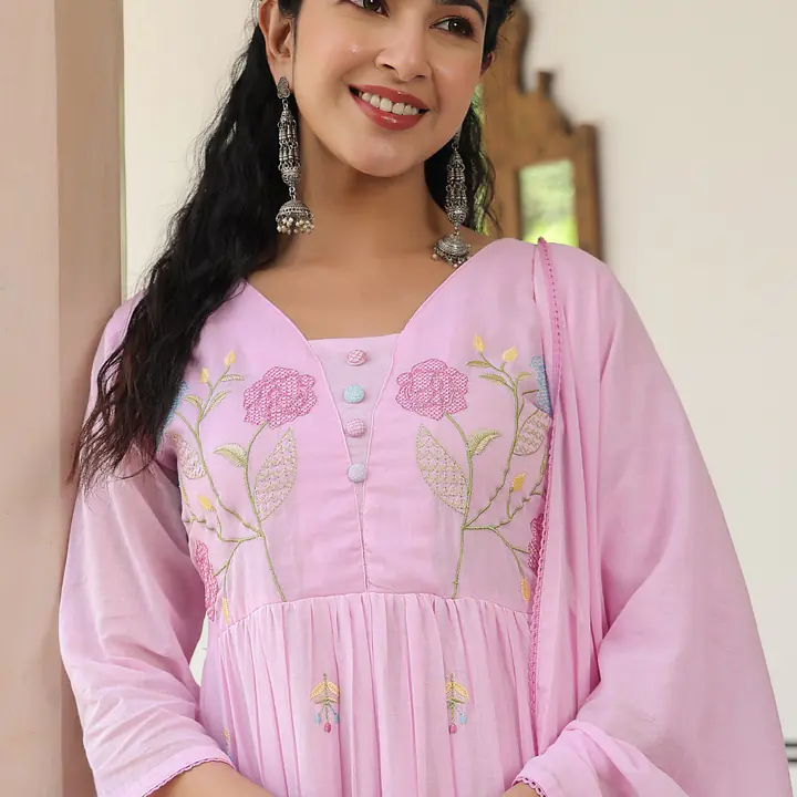 BEAUTIFUL EMBROIDERED MUL ANARKALI SUIT SET - white - 42