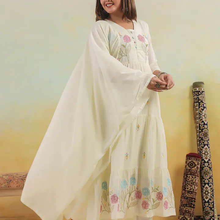 BEAUTIFUL EMBROIDERED MUL ANARKALI SUIT SET