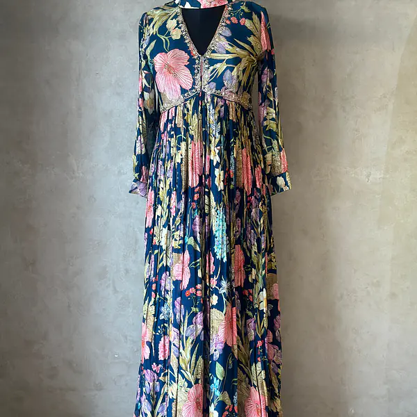 PURE CHINON HANDWORK GOWN - 38