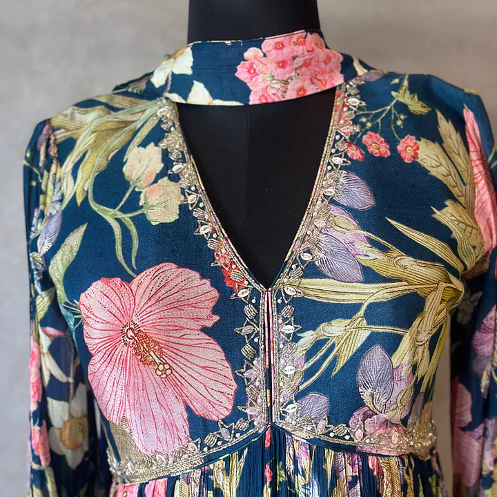 PURE CHINON HANDWORK GOWN - 42
