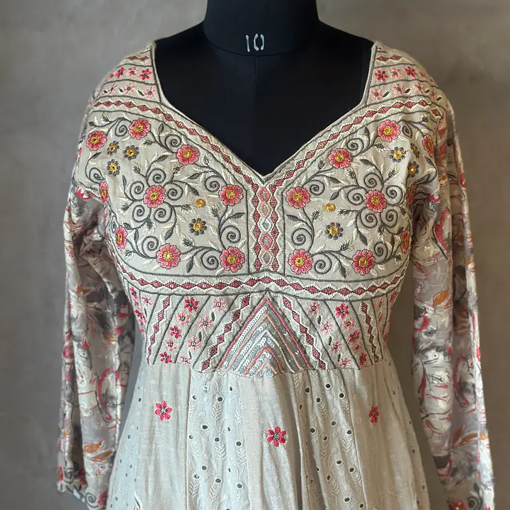 BEAUTIFUL ANARKALI SUIT WITH HANDWORK