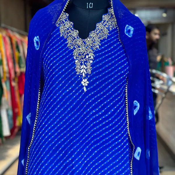 MOTHDA SPECIAL HANDWORK SUIT SET - Blue - 38