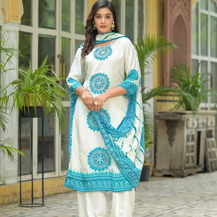 PURE CREP HANDWORK THREE PIECE SUIT - Sky blue - 44