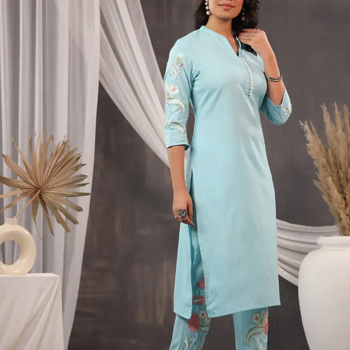 EMBROIDERED KURTA PANT SET - OFF WHITE - 44