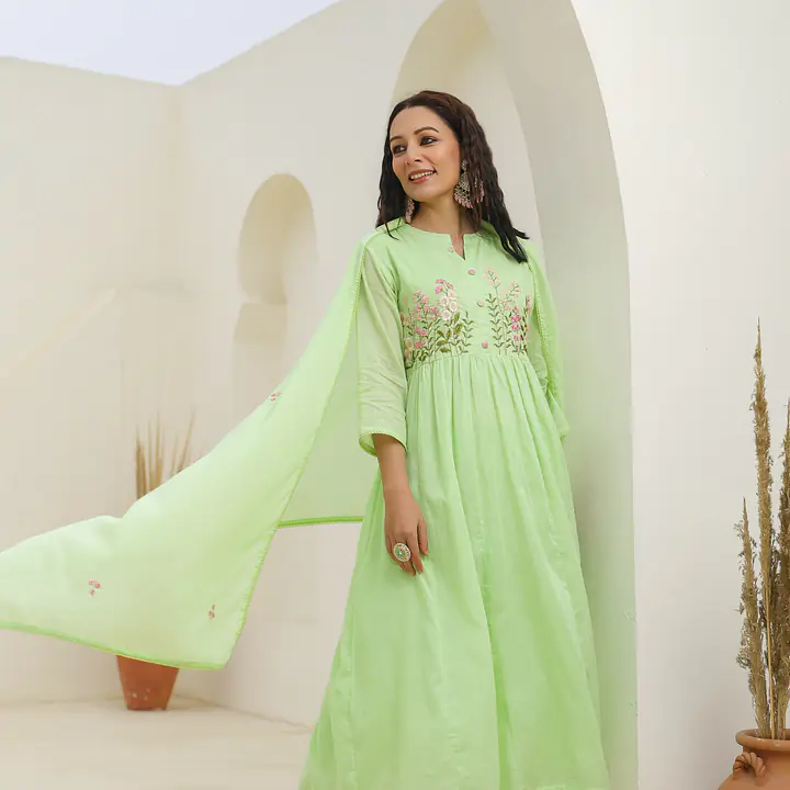 BEAUTIFUL EMBROIDERED MUL COTTON SUIT SET - Light green - 44