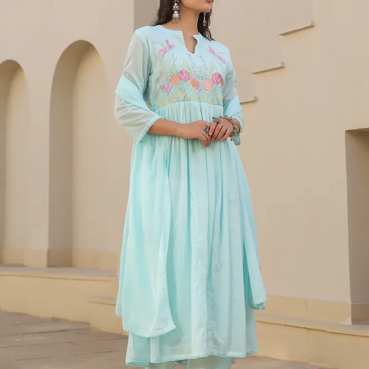BEAUTIFUL EMBROIDERED MUL COTTON SUIT SET - Baby pink - 44