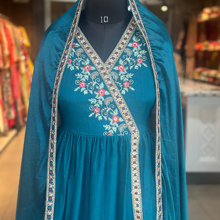 EMBROIDERED PLAZO SUIT SET