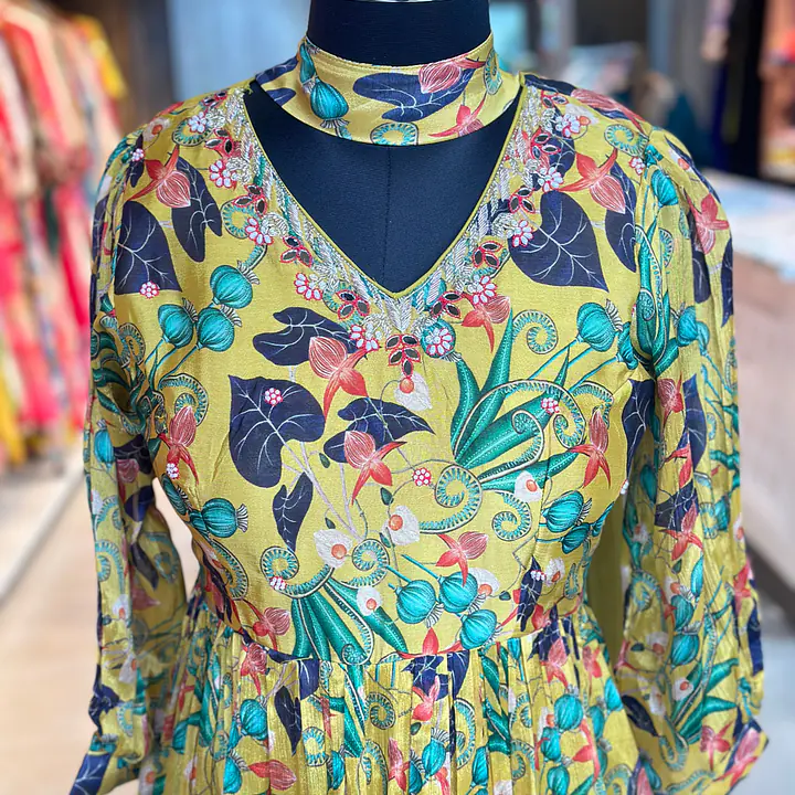 FLORAL LONG GOWN - 40