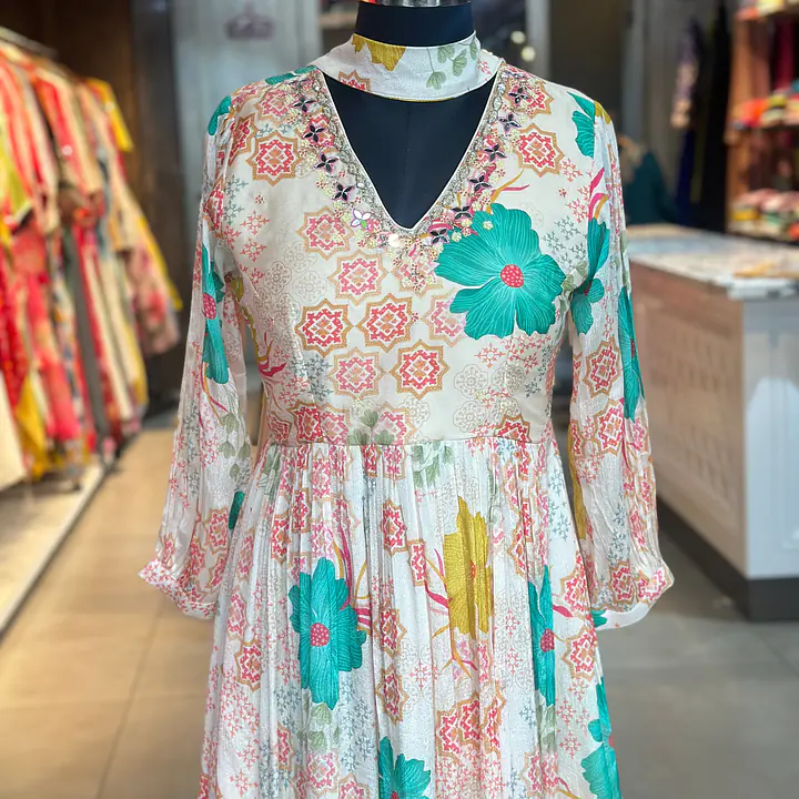 LONG FLORAL GOWN - 38