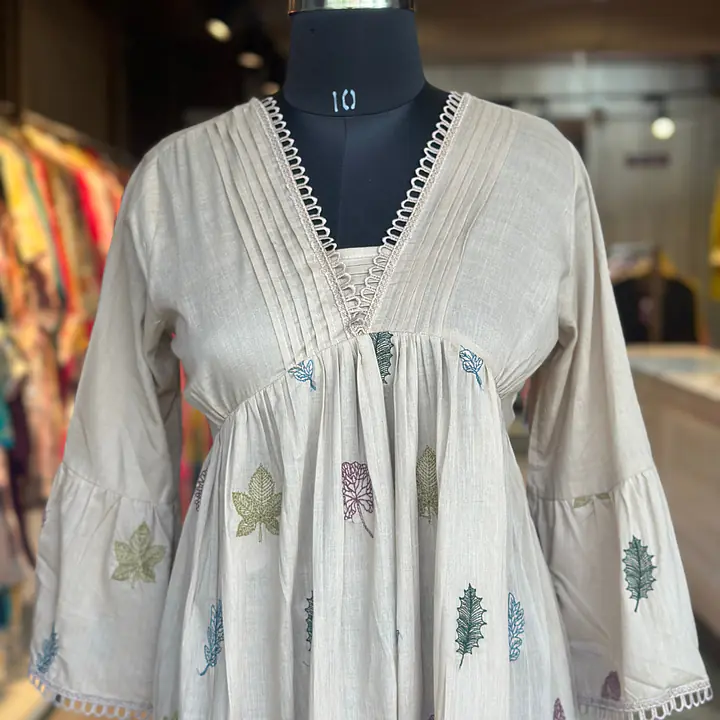 ONE PIECE EMBROIDERED GOWN - 40