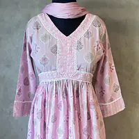 THREE PIECE COTTON SUIT SET - 44