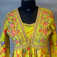 FLORAL THREE PIECES SUIT SET