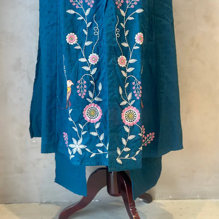 EMBROIDERED TWO PIECES SET - 40