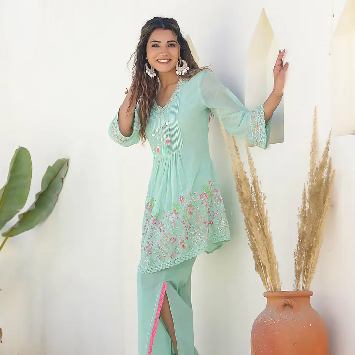 TRENDY EMBROIDERED CO-ORD SET - Sky Blue (PASTEL MINT GREEN) - 38
