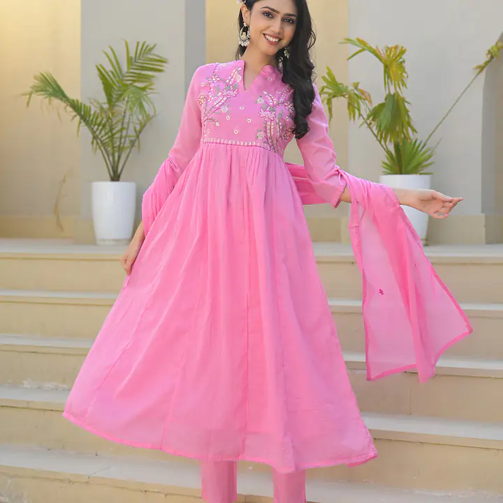 EMBROIDERED MUL COTTON SUIT SET - Pink - 42