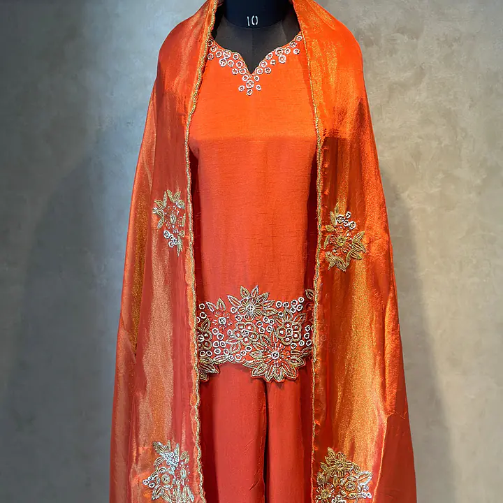 BEAUTIFUL INDO-FUSION PLAZO SET