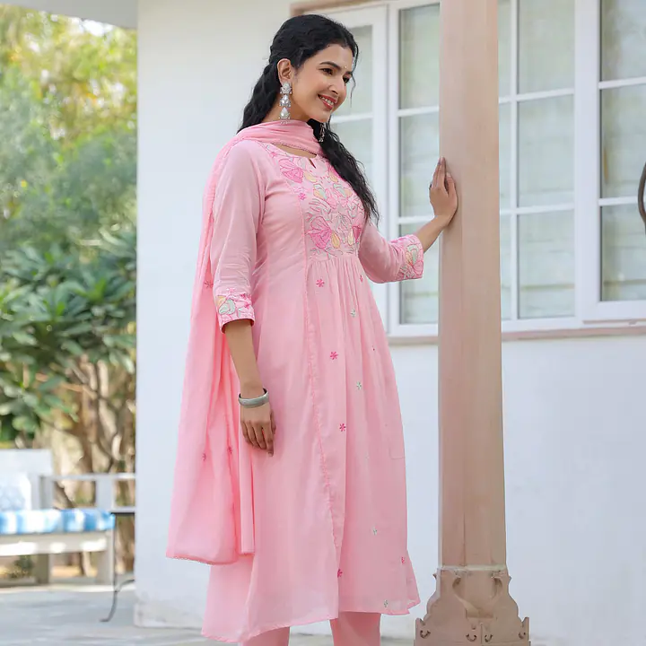 BEAUTIFUL HAND EMBROIDERED MUL COTTON SUIT SET - 42