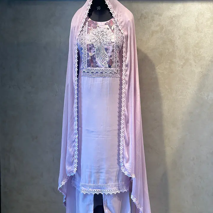 BEAUTIFUL HANDWORK SUIT SET - 38