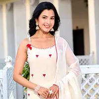 PINTERESTY SUMMER SUIT SET - 36 - HEART DOWNWARD