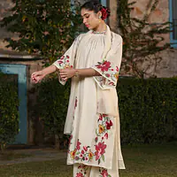 HIGHNECK EMBROIDERED SUIT SET - 42