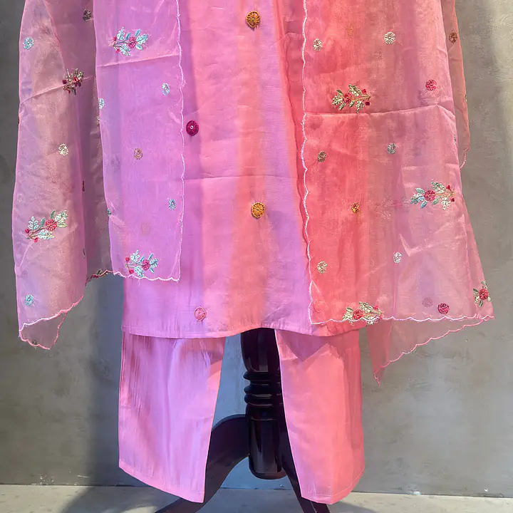 HAND EMBROIDERED SUIT SET