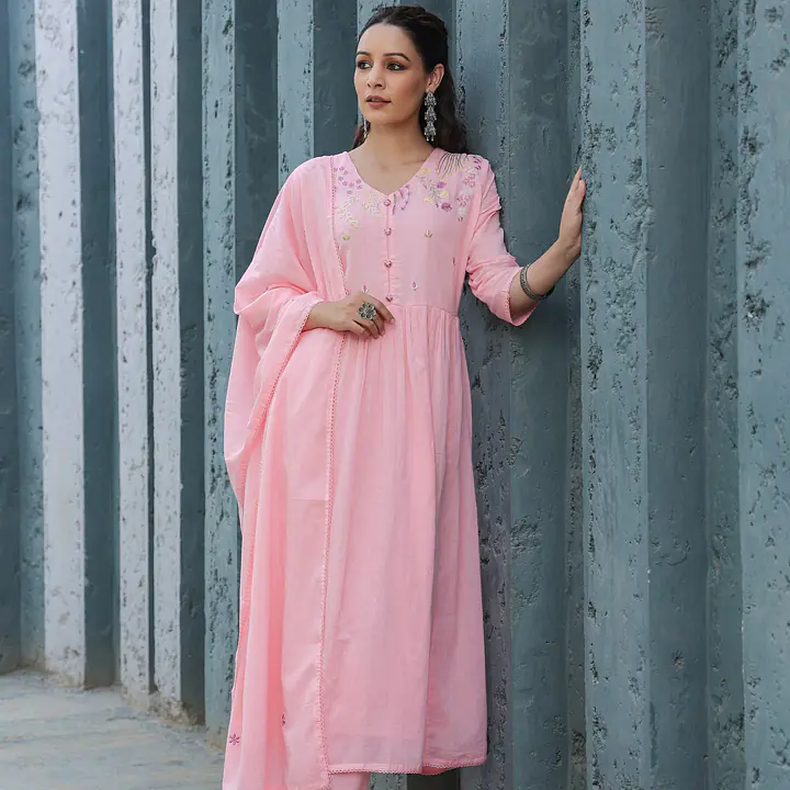 BEAUTIFUL MUL COTTON EMBROIDERED SUIT SET - 40 - Baby pink