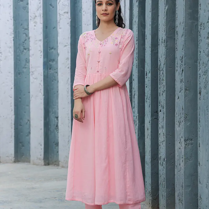 BEAUTIFUL MUL COTTON EMBROIDERED SUIT SET - 44 - Baby pink