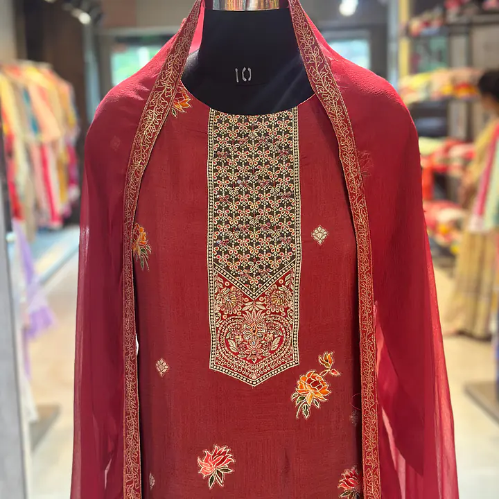 BANARASI STRAIGHT SUIT SET