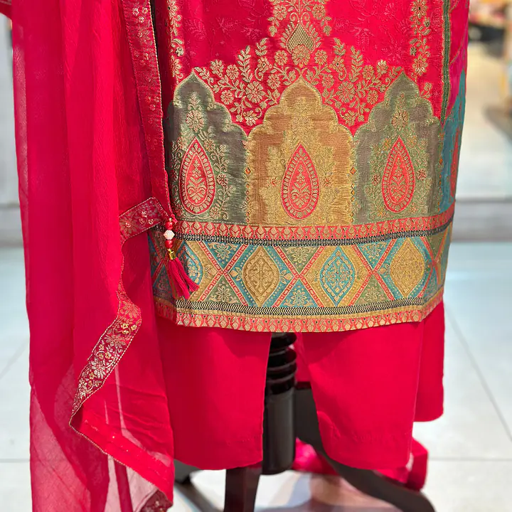 BANARASI SUIT SET