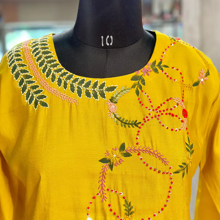 EMBROIDERED STRAIGHT SUIT SET - 42