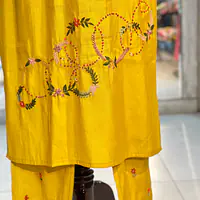 EMBROIDERED STRAIGHT SUIT SET