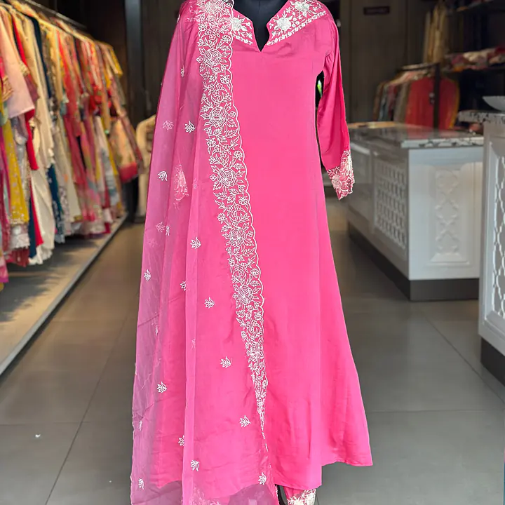 EMBROIDERED SUIT SET - 40
