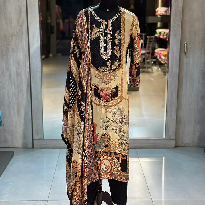 PAKISTANI STYLE MUSLIN SUIT SET - 38