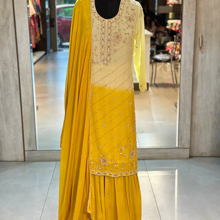 PURE CHINON HANDWORK STRAIGHT SUIT - 40