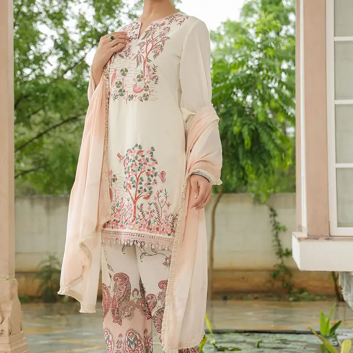 EMBROIDERED THREE PIECE SUIT SET - 42
