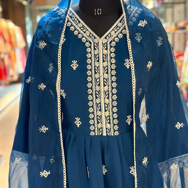 THERE PEICE ANARKALI SUIT SET - 40