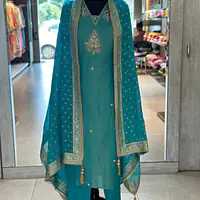 PURE TISSUE HANDWORK SUIT SET - 40