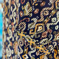 THREE PIECE RAYON SUIT SET - 44